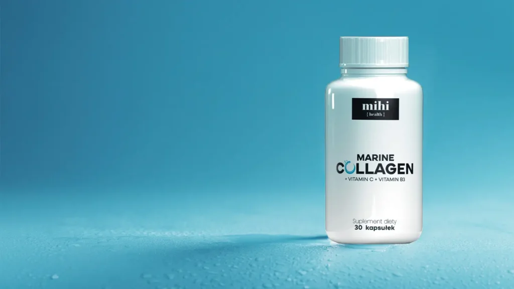 Femme souriante montrant les bienfaits du collagène sur sa peau éclatante, avec des icônes de vitamine C.