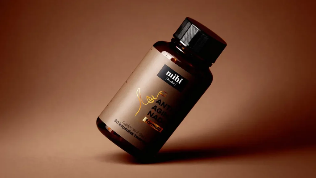 Flacon du Complexe de protection cellulaire MIHI (Vitamins 100232) entouré d'ingrédients antioxydants comme le Q10 et l'Ashwagandha.