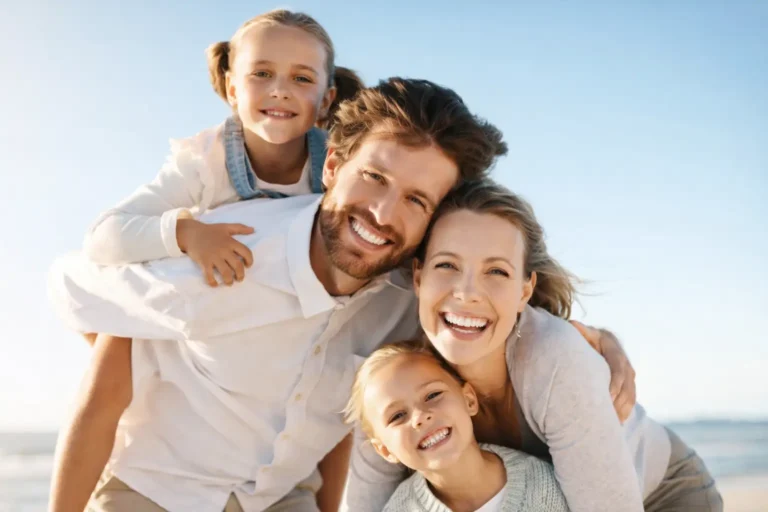 Maman entrepreneur recevant le bonus parental Mihi avec son bébé